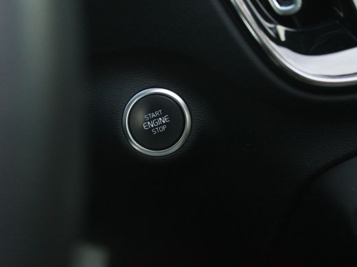 Volvo  XC40 2.0 T5 AWD R-Design CAMERA | HARMAN KARDON | PANO | STOELVERW | AFN TREKHAAK | ActivLease financial lease