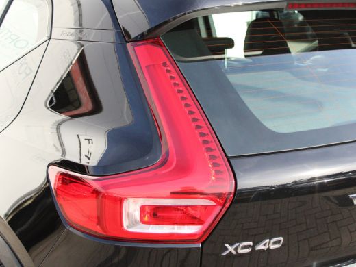 Volvo  XC40 2.0 T5 AWD R-Design CAMERA | HARMAN KARDON | PANO | STOELVERW | AFN TREKHAAK | ActivLease financial lease