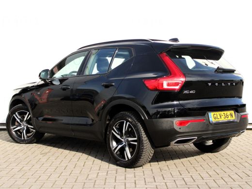 Volvo  XC40 2.0 T5 AWD R-Design CAMERA | HARMAN KARDON | PANO | STOELVERW | AFN TREKHAAK | ActivLease financial lease