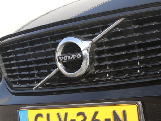 Volvo  XC40 2.0 T5 AWD R-Design CAMERA | HARMAN KARDON | PANO | STOELVERW | AFN TREKHAAK | ActivLease financial lease