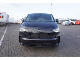 Volkswagen Transporter 2.0 TDI L1H1 28 Bulli 2.0 TDI L1H1 28 Bulli 150 pk Aut., Climatronic, Alarm, Navigatie, LED verli...