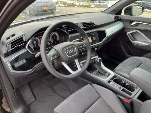 Audi Q3 Sportback 35 TFSI S Edition | Automaat | 150Pk | Pano Dak | Trekhaak wegklapbaar | Elec. klep | Automaat | ActivLease financial lease
