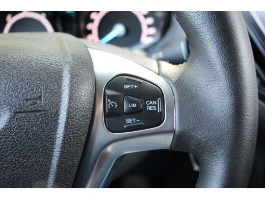 Ford Transit Courier 1.5 TDC I | NL-AUTO! | DEALER OH! | STOELVERWARMING | VERWARMDE VOORRUIT | CLIMA | CRUISE | BLUET... ActivLease financial lease