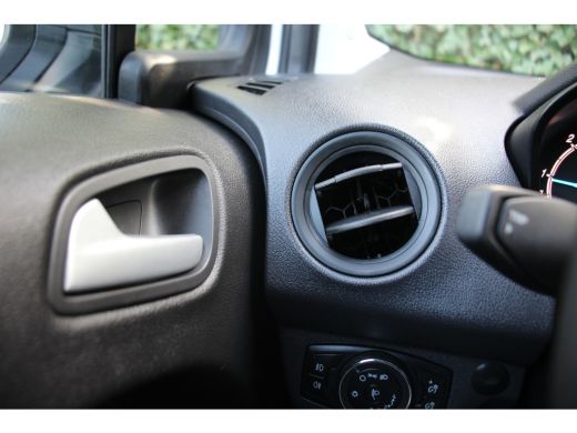 Ford Transit Courier 1.5 TDC I | NL-AUTO! | DEALER OH! | STOELVERWARMING | VERWARMDE VOORRUIT | CLIMA | CRUISE | BLUET... ActivLease financial lease