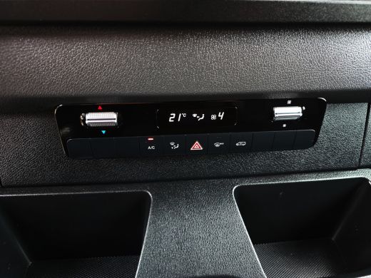 Mercedes Sprinter 317 CDI L2 H2 RWD - AUTOMAAT - 170 Pk - Euro 6 - MBUX - ParkeerCamera - StoelVerwarming ActivLease financial lease