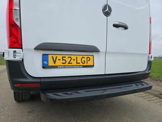 Mercedes Sprinter 317 CDI L2 H2 RWD - AUTOMAAT - 170 Pk - Euro 6 - MBUX - ParkeerCamera - StoelVerwarming ActivLease financial lease