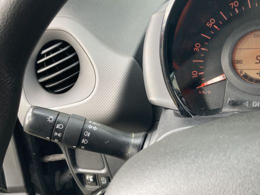 Peugeot 108 Peugeot Active Airco/ Breedstralers voor / centrale vergrendeling ActivLease financial lease