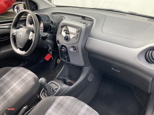 Peugeot 108 Peugeot Active Airco/ Breedstralers voor / centrale vergrendeling ActivLease financial lease