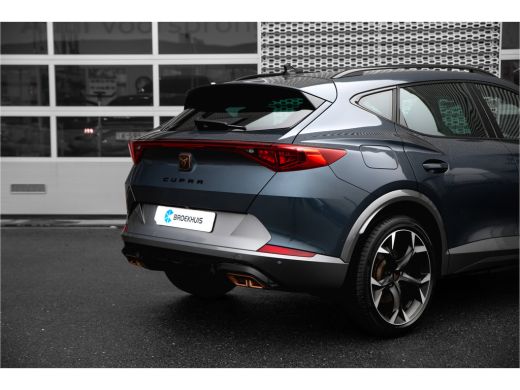 Seat Formentor 1.4 e-Hybrid VZ Performance 245 pk | Carplay | Stoel- en stuurverwarming | Camera ActivLease financial lease