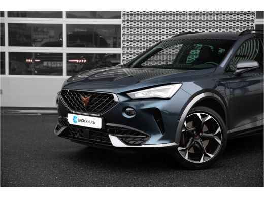 Seat Formentor 1.4 e-Hybrid VZ Performance 245 pk | Carplay | Stoel- en stuurverwarming | Camera ActivLease financial lease