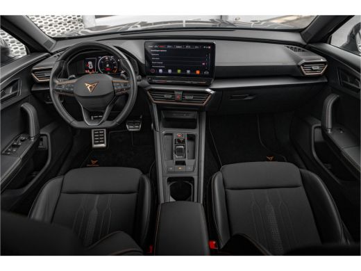 Seat Formentor 1.4 e-Hybrid VZ Performance 245 pk | Carplay | Stoel- en stuurverwarming | Camera ActivLease financial lease