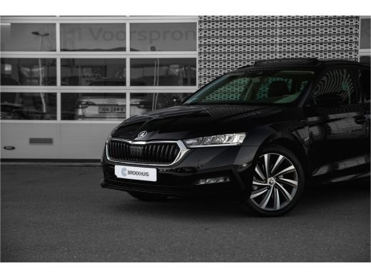 Skoda Octavia Combi 1.4 TSI iV PHEV Business Edition 204 pk | Panoramadak | Camera | Carplay ActivLease financial lease
