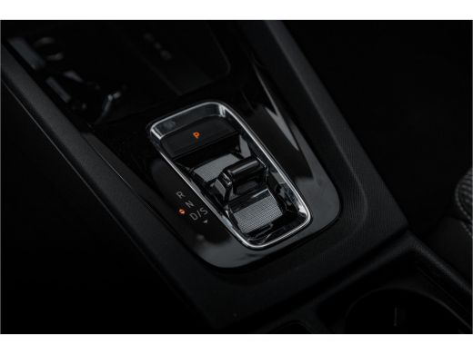 Skoda Octavia Combi 1.4 TSI iV PHEV Business Edition 204 pk | Panoramadak | Camera | Carplay ActivLease financial lease