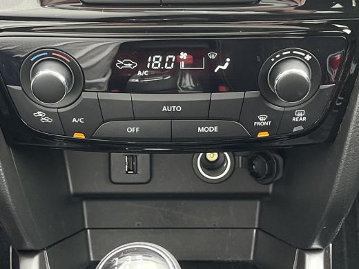 Suzuki Vitara 1.4 Boosterjet Style Smart Hybrid Stoelverwarming | Apple CarPlay & Android Auto | Navigatiesyste... ActivLease financial lease