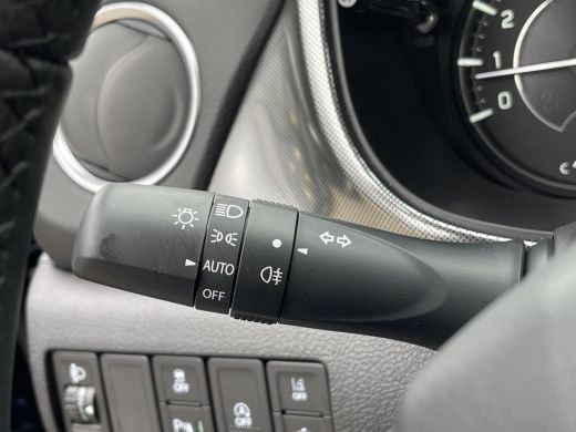 Suzuki Vitara 1.4 Boosterjet Style Smart Hybrid Stoelverwarming | Apple CarPlay & Android Auto | Navigatiesyste... ActivLease financial lease