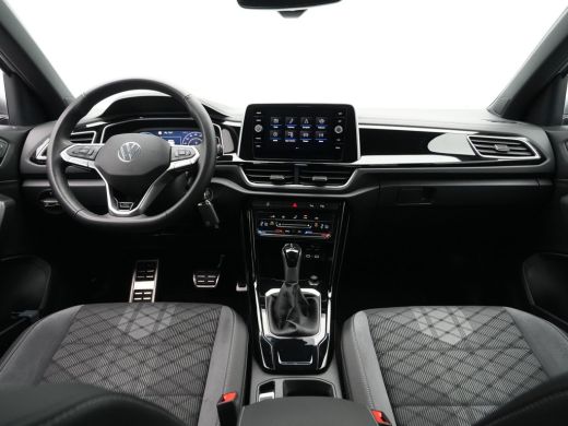 Volkswagen T-Roc 1.5 TSI 150pk DSG R-Line Navi via App Pdc Clima Lm Velgen 301 ActivLease financial lease