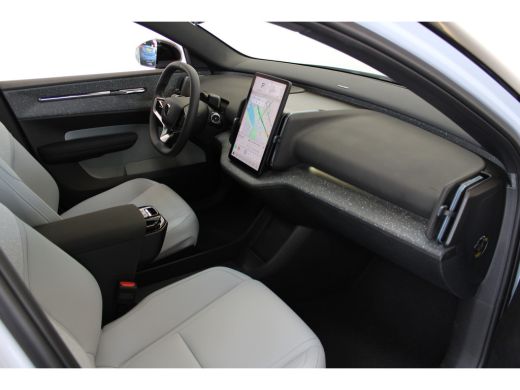 Volvo  EX30 Volvo Twin Performance 428PK Ultra 69kWh | 20'' Velgen | Getint Glas | Stoelverw | Panoramadak ActivLease financial lease