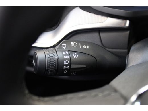Volvo  V60 Volvo T6 350PK Plus Dark | Stuur- + stoelverwarming | Elektr. Stoelen | Keyless | Camera ActivLease financial lease