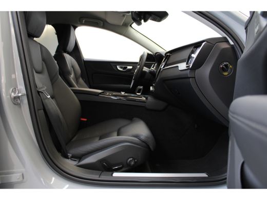 Volvo  V60 Volvo T6 350PK Plus Dark | Stuur- + stoelverwarming | Elektr. Stoelen | Keyless | Camera ActivLease financial lease