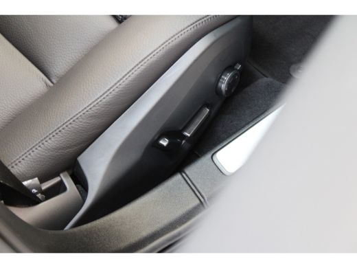 Volvo  V60 Volvo T6 350PK Plus Dark | Stuur- + stoelverwarming | Elektr. Stoelen | Keyless | Camera ActivLease financial lease
