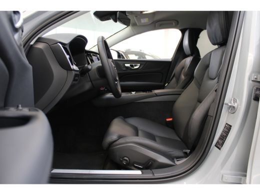 Volvo  V60 Volvo T6 350PK Plus Dark | Stuur- + stoelverwarming | Elektr. Stoelen | Keyless | Camera ActivLease financial lease
