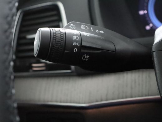 Volvo  XC90 T8 Recharge AWD Ultimate Dark | Full Option! | Bowers & Wilkins | trekhaak | Gelamineerde zijruit... ActivLease financial lease