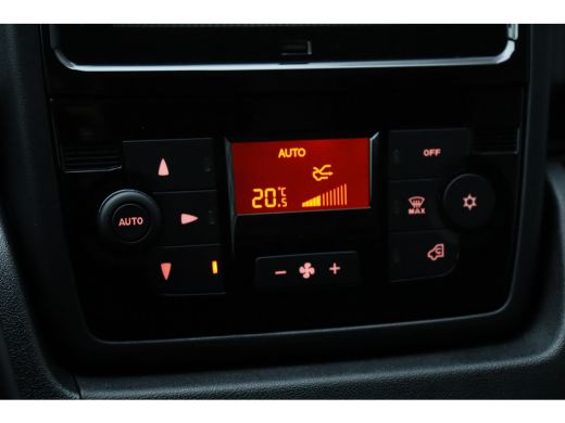 Citroën Jumper 2.2 BlueHDi 140 L3H2 3.3t | 2 zitplaatsen rechtsvoor | Airco | Airco (automatisch) ActivLease financial lease
