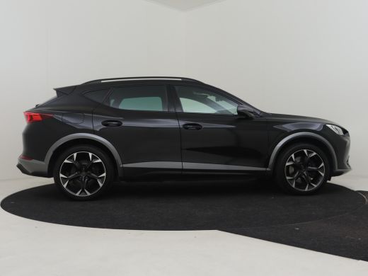 Seat Formentor 1.4 e-Hybrid VZ Performance 245pk | Adaptief cruise control | Dodehoekdetectie | Navigatie | Led ... ActivLease financial lease
