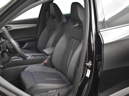 Seat Formentor 1.4 e-Hybrid VZ Performance 245pk | Adaptief cruise control | Dodehoekdetectie | Navigatie | Led ... ActivLease financial lease