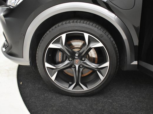 Seat Formentor 1.4 e-Hybrid VZ Performance 245pk | Adaptief cruise control | Dodehoekdetectie | Navigatie | Led ... ActivLease financial lease