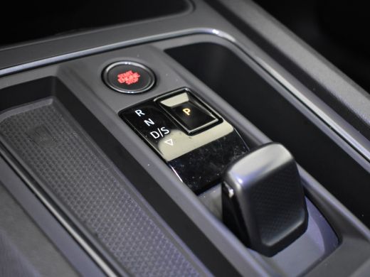 Seat Formentor 1.4 e-Hybrid VZ Performance 245pk | Adaptief cruise control | Dodehoekdetectie | Navigatie | Led ... ActivLease financial lease