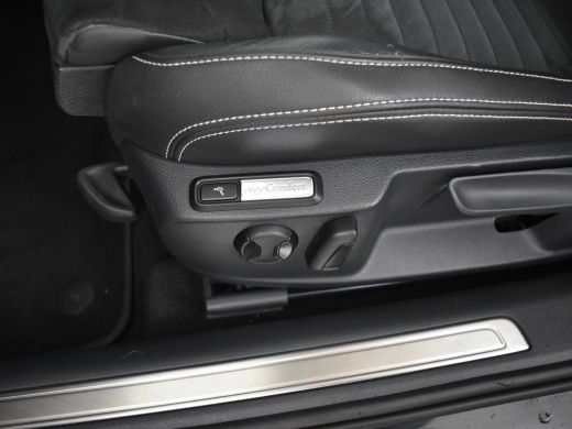 Volkswagen Passat Variant 1.4 TSI PHEV 218pk GTE Business | Adaptief cruise control | Trekhaak | Navigatie | App co... ActivLease financial lease
