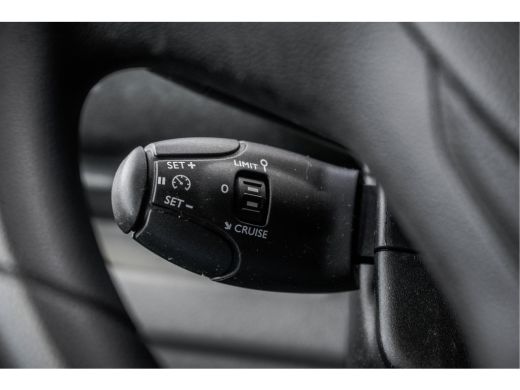 Citroën Jumpy **2.0 BlueHDI L3H1 | 177 PK | Euro 6 | Head-up kleuren display | Automaat | 6-Persoons | Cruise |... ActivLease financial lease
