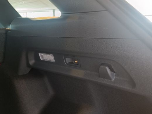 Ford Explorer Premium Extended Range RWD 77 kWh | Voorraad, Snel leverbaar! | Trekhaak Wegklapbaar | Driver Ass... ActivLease financial lease