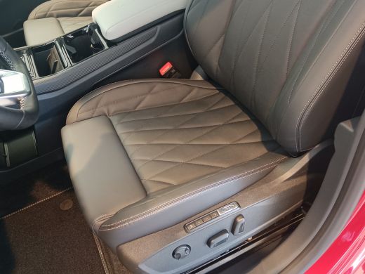 Ford Explorer Premium Extended Range RWD 77 kWh | Voorraad, Snel leverbaar! | Trekhaak Wegklapbaar | Driver Ass... ActivLease financial lease