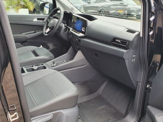 Ford Transit Connect 2.0 122PK Automaat L2 Limited Leder | 2 Schuifdeuren | Camera | Trekhaak | Achteruitrijcamera | A... ActivLease financial lease