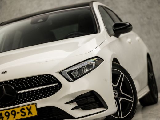 Mercedes A-Klasse 180 AMG Sport Automaat (SCHUIFDAK, APPLE CARPLAY, GROOT NAVI, CAMERA, LEDER/ALCANTARA, WIDE SCREE... ActivLease financial lease