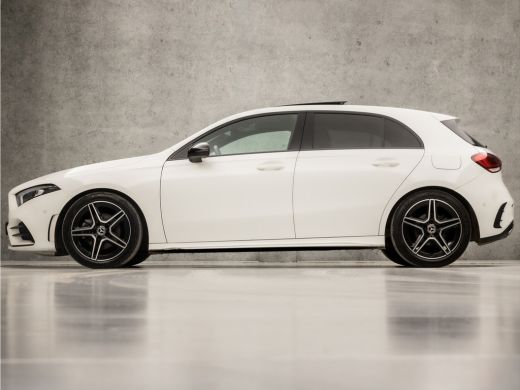 Mercedes A-Klasse 180 AMG Sport Automaat (SCHUIFDAK, APPLE CARPLAY, GROOT NAVI, CAMERA, LEDER/ALCANTARA, WIDE SCREE... ActivLease financial lease