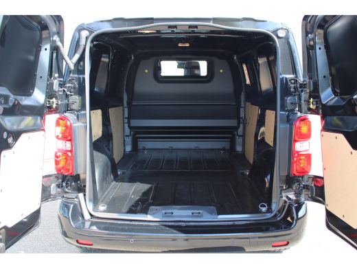 Opel Vivaro Opel 2.0 Diesel 180 S&S L2 | 2 zitplaatsen rechtsvoor | Bumpers in carrosseriekleur | Full-LED ko... ActivLease financial lease