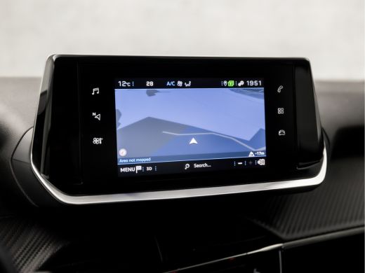 Peugeot 2008 1.2 PureTech Sport Automaat (APPLE CARPLAY, NAVIGATIE, STOELVERWARMING, 360 CAMERA, LED KOPLAMPEN... ActivLease financial lease