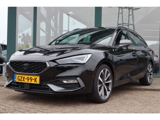 Seat Leon Sportstourer 1.5 TSI 116PK FR Business Intense | Achteruitrijcamera | Sfeerverlichting | Virtual Cockpit | Seat Leon Sportstourer 1.5 TSI 116PK FR Business Intense | Achteruitrijcamera | Sfeerverlichting | Virtual Cockpit |