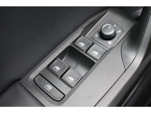 Seat Leon Sportstourer 1.5 TSI 116PK FR Business Intense | Achteruitrijcamera | Sfeerverlichting | Virtual Cockpit | ActivLease financial lease