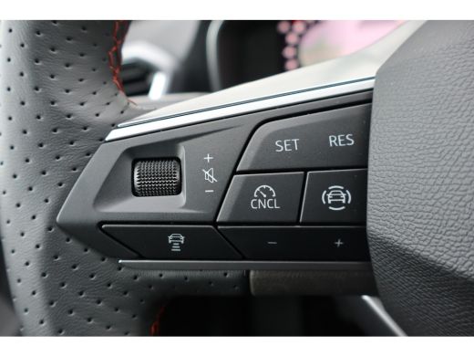 Seat Leon Sportstourer 1.5 TSI 116PK FR Business Intense | Achteruitrijcamera | Sfeerverlichting | Virtual Cockpit | ActivLease financial lease