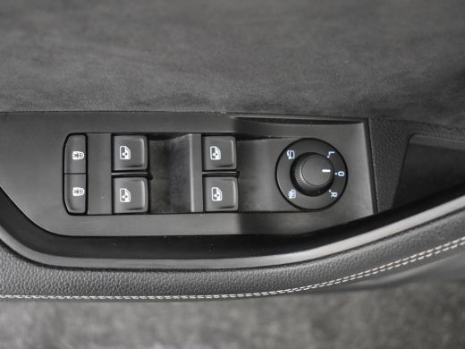 Skoda Superb Combi 1.4 TSI iV 218pk Sportline Business 1600kg trekgewicht | Adaptief cruise control | Navigati... ActivLease financial lease