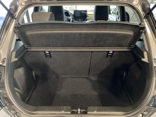 Suzuki Swift 1.2 Style Smart Hybrid Airco | Navi | Licht metalen velgen | Stoelverwarming | Cruisecontrol ActivLease financial lease
