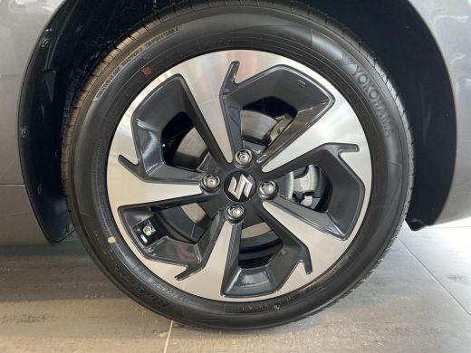 Suzuki Swift 1.2 Style Smart Hybrid Airco | Navi | Licht metalen velgen | Stoelverwarming | Cruisecontrol ActivLease financial lease