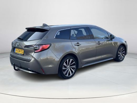 Toyota Corolla Touring Sports 1.8 Hybrid Dynamic ActivLease financial lease