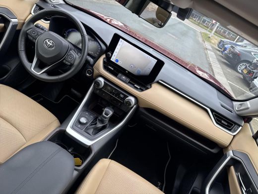 Toyota RAV4 2.5 Hybrid AWD Executive Premium | 06-10141018 Voor meer informatie ActivLease financial lease