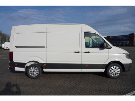 Volkswagen Crafter 30 2.0 TDI L3H3 Exclusive 30 2.0 TDI L3H3 177 PK Aut. Exclusive, LED koplampen, Adaptive cruise c... ActivLease financial lease
