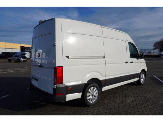 Volkswagen Crafter 30 2.0 TDI L3H3 Exclusive 30 2.0 TDI L3H3 177 PK Aut. Exclusive, LED koplampen, Adaptive cruise c... ActivLease financial lease
